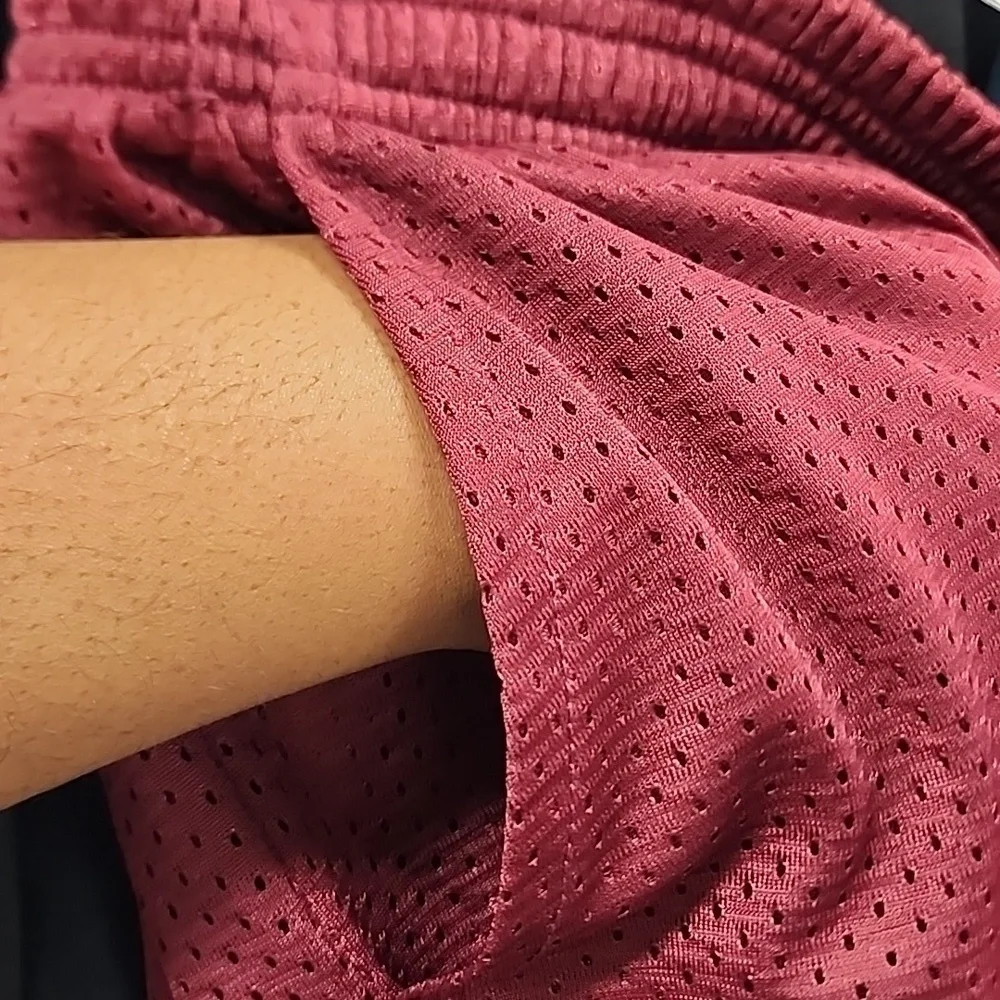 Burgundy Mesh Basketball Shorts Athletic Gym Drawstring Size XL - Picture 4 of 10